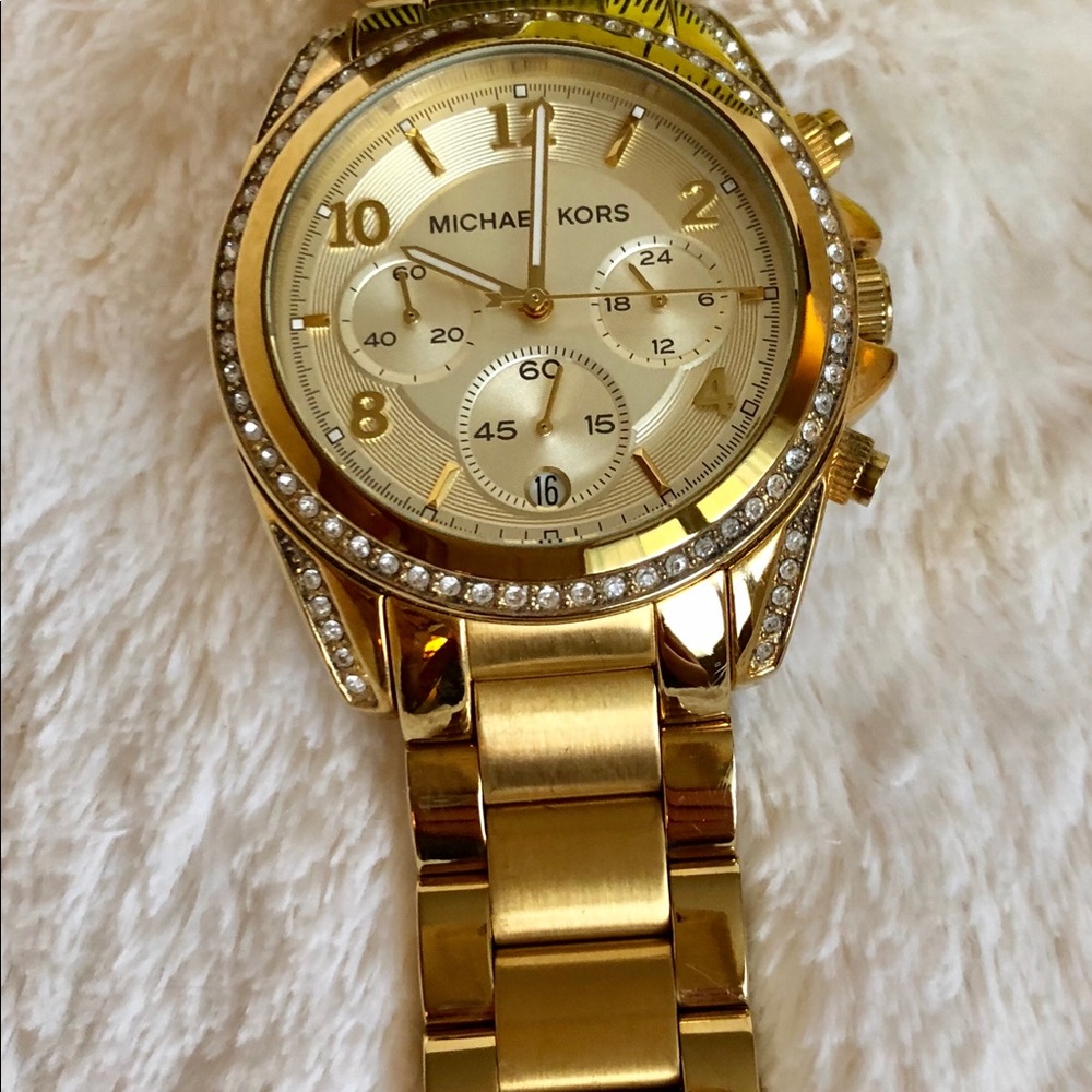 Michael Kors gold watch - Picture 6 of 7